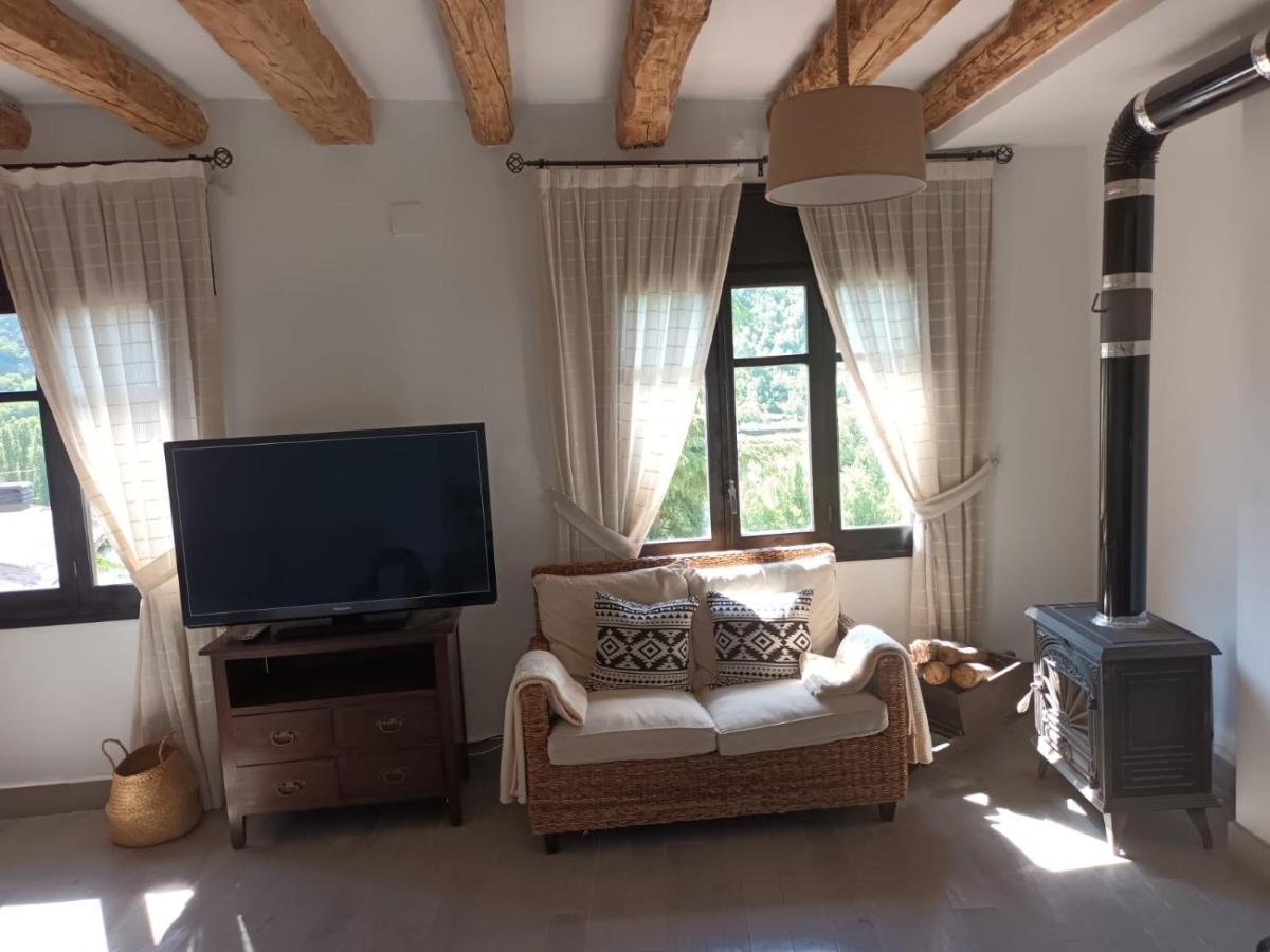 Вілла Un Tros De Sal. Casa Rural A Gerri De La Sal. Екстер'єр фото