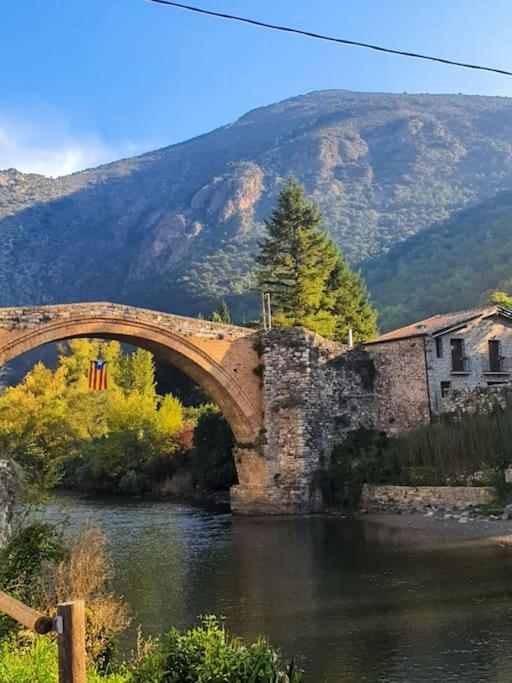Вілла Un Tros De Sal. Casa Rural A Gerri De La Sal. Екстер'єр фото